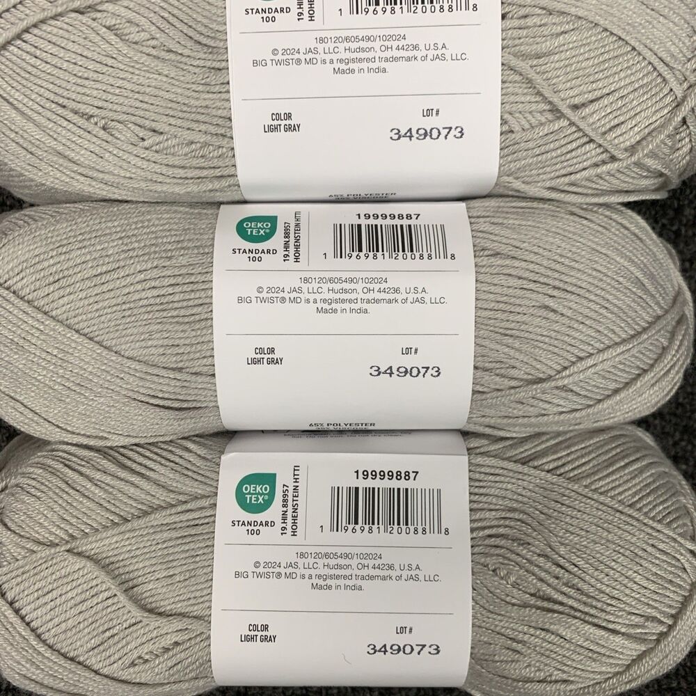 Lot Of 3 Big Twist Baby Bunny Light Gray Yarn 3.5 oz 284 yds Each New Super Fine - Picture 7 of 7